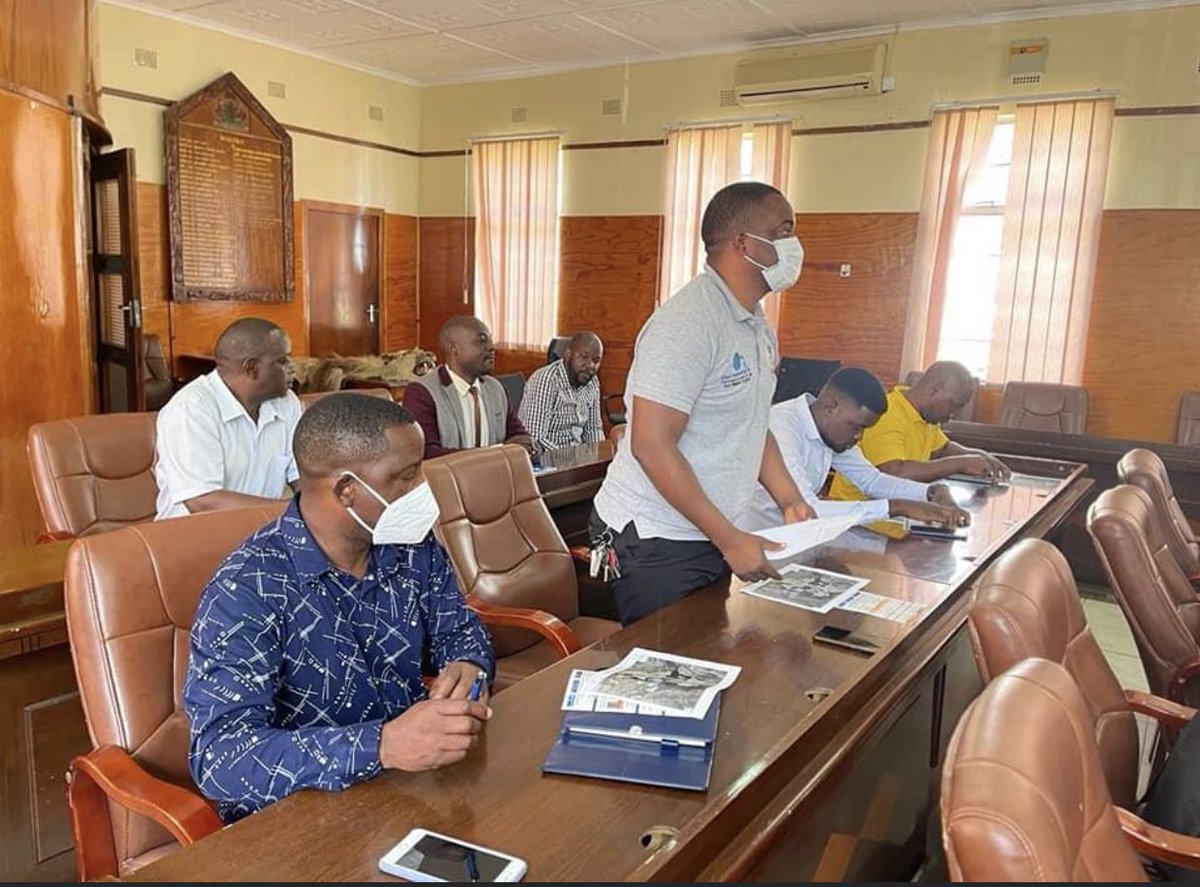 Medici Land Governance (@medici_land_gov) on Twitter photo “The Systematic Land Titling project plans to issue 50,000 title deeds for Ndola properties. <a href="/LandsZambia/">Ministry Of Lands- Zambia</a> has contracted <a href="/medici_land_gov/">Medici Land Governance</a> to undertake the exercise.
The two entities are collaborating with Ndola City Council to issue the title deeds.”
🇿🇲
facebook.com/10006934182420… “The Systematic Land Titling project plans to issue 50,000 title deeds for Ndola properties. <a href="/LandsZambia/">Ministry Of Lands- Zambia</a> has contracted <a href="/medici_land_gov/">Medici Land Governance</a> to undertake the exercise.
The two entities are collaborating with Ndola City Council to issue the title deeds.”
🇿🇲
facebook.com/10006934182420…