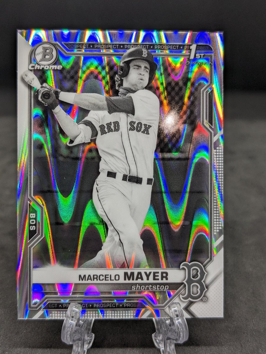 CharlesJDyson2's tweet photo. Too many hits to post them all, but the Lamelo Mosaic Fastbreak finally tops the group followed closely by the Pacheco Aqua Lava Auto and the Mayer RayWave. Shout-out to @keepsakesports1 for the pulls and quick delivery. #whodoyoucollect #Panini #LameloBall #Bowman #RayWave https://t.co/ktnUtPIP8H