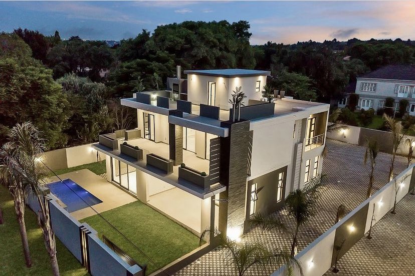 OscarMagud's tweet photo. R12 999 000 Dreams in Morningside ! https://t.co/pIf1H0XwVS