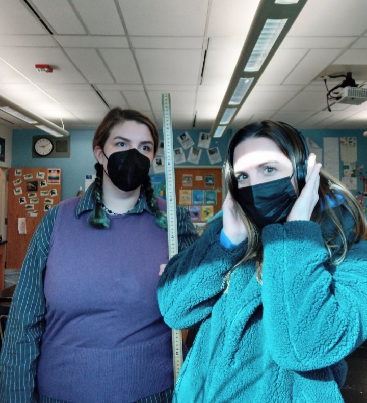 LeonbergerTJMS's tweet photo. @TJMSgifted and I think we need to start posting our inspirational teacher fashion, but what should our hashtag be? #PublicSchoolFits ? #TJMSitscalledfashionlookitup ?? Let us know! https://t.co/fSWb4bn5Gx