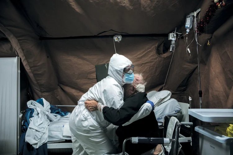 UHF_group's tweet photo. The COVID-19 pandemic has given us an opportunity to imagine what a new global public health architecture might look like. 

Read more⏩https://t.co/Dg8hDx3FcN https://t.co/vwByr2p70Z