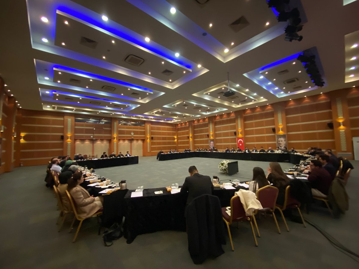 İl Gençlik Kolları Başkanımız <a href="/OsmanTomakin/">Osman Tomakin</a> başkanlığında, Yönetim Kurulu Toplantımız gerçekleştirildi.