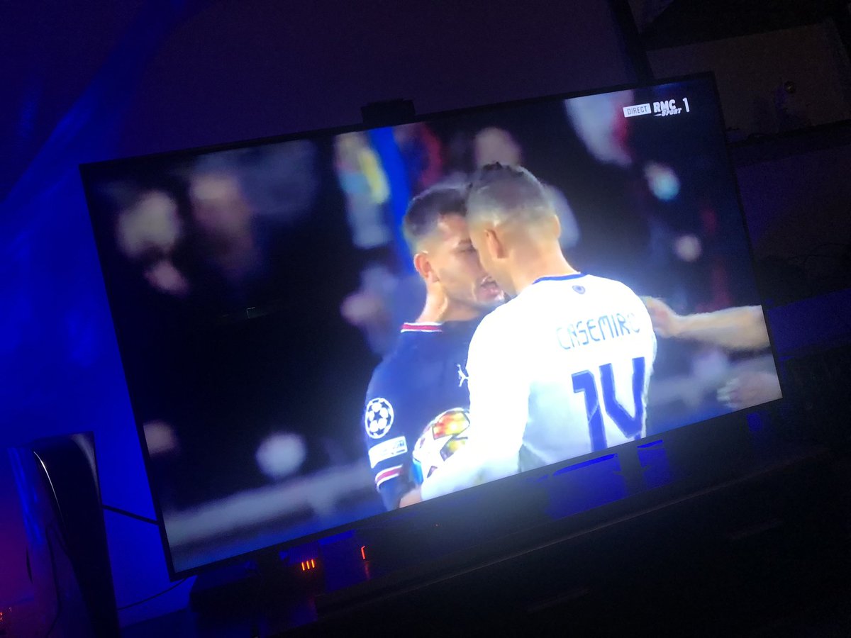 VersionBetaOFF's tweet photo. Pas folle l’image de @RMCsport sur ps5 et avec la fibre… flou et y a des saccades parfois, inadmissibles pour son prix! https://t.co/OXOx0eqsqO
