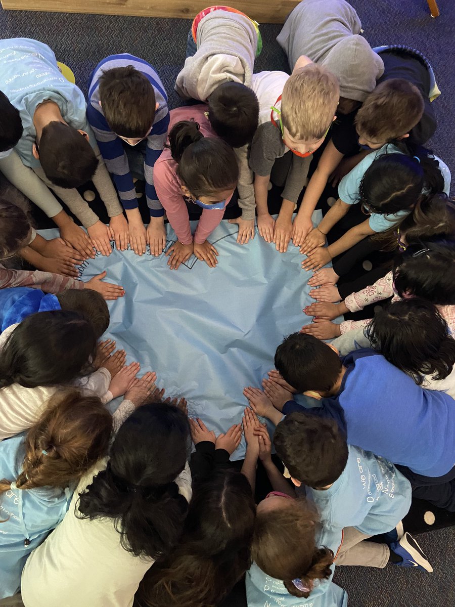 During today’s Pod meeting, first grade Ss discussed many different ways to show acts of kindness. Holding the door for someone, helping a friend pick up their things, giving someone a compliment were just a few examples. Can you show a random act of kindness today? <a href="/SLCSDolsen/">Dolsen Elementary</a>