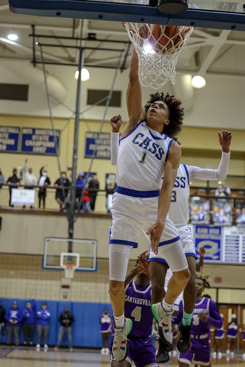 NibletPhotos's tweet photo. Someone tell @OfficialGHSA I need a pass to be on the baseline for the state championships 🔥📸

RT to help me with my goals! https://t.co/VmwSVHVOO3