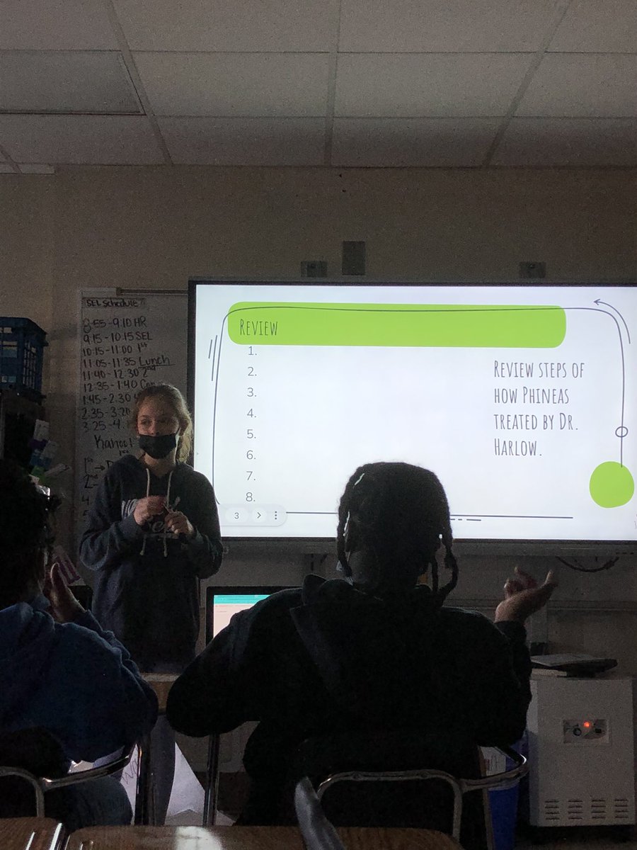 collteachesela's tweet photo. One of my students is practicing her leadership skills by facilitating our class review of the material we read yesterday! I love seeing students in charge of their own learning! https://t.co/8qH53jhQ9W