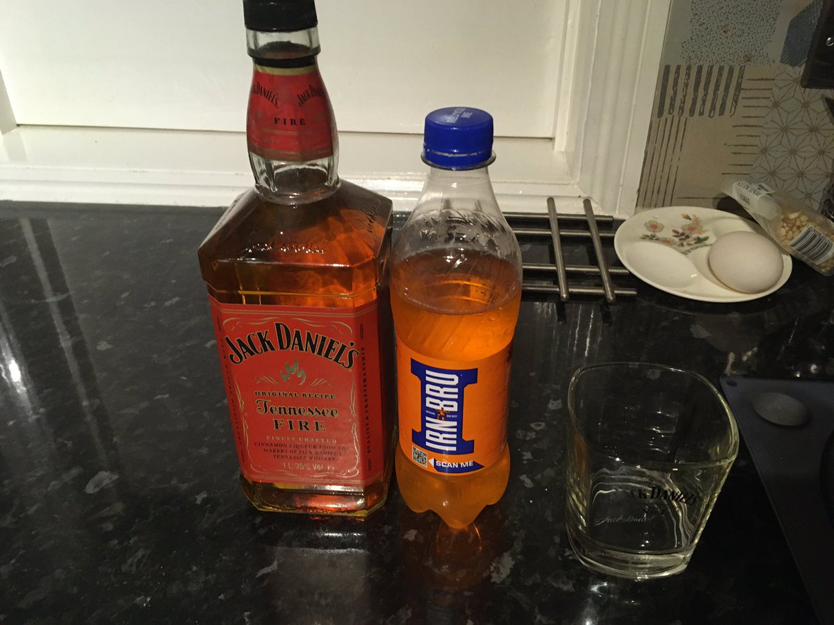 MT111tmd123's tweet photo. My personal cocktail mix, the #Transatlantic.
Mix of All-American @JackDaniels_US #TennesseeFire & Scottish classic @irnbru!
One for the marketing team to consider @WeatherspoonsS??? https://t.co/eJpdPyNR8R