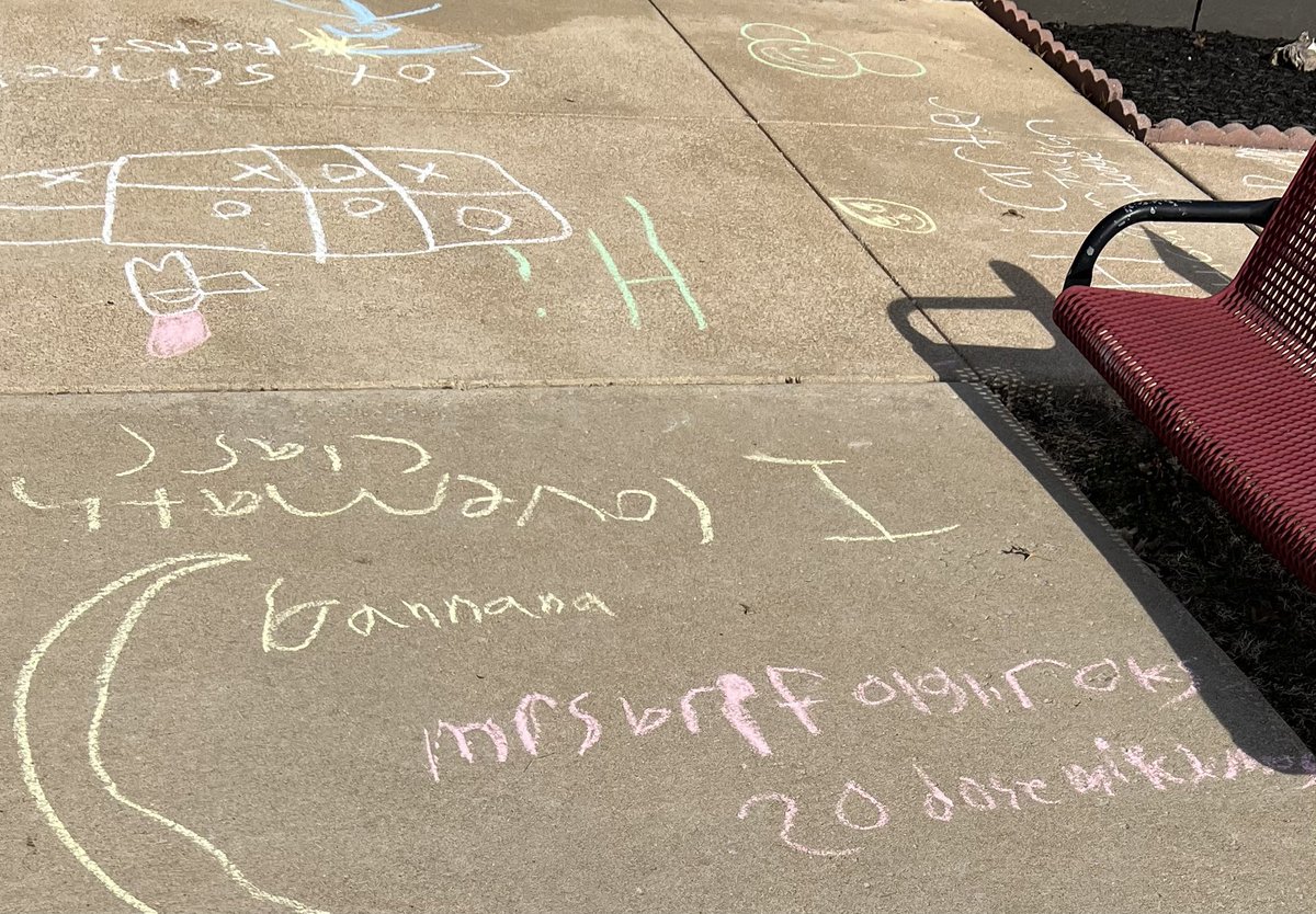 Lori Breyfogle tweet media