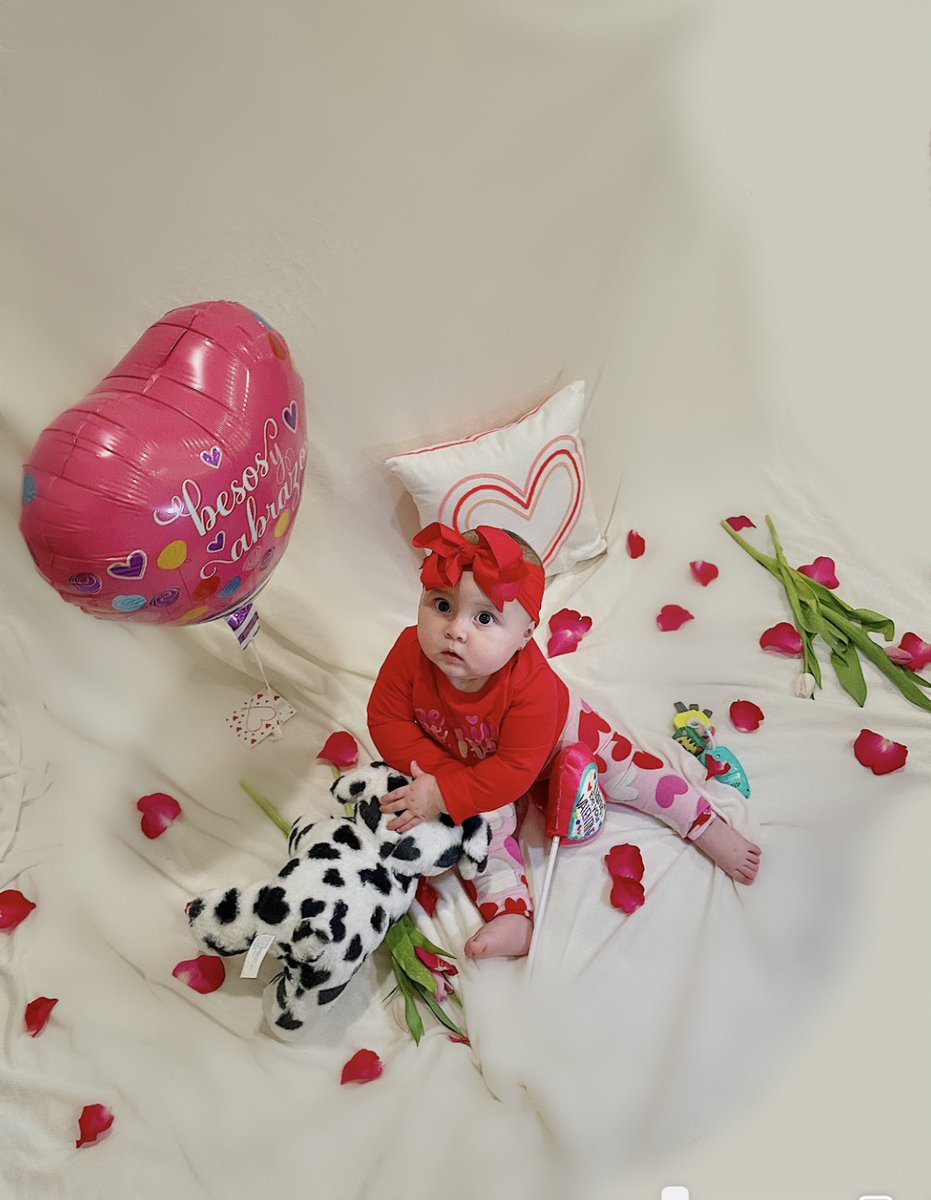 lilbitofleen's tweet photo. Feb. 14, 2022 my most perfect girls 1st Valentine’s Day &amp; 9 month birthday 💓 I love you lil mamas https://t.co/MQ0MIKnQTB
