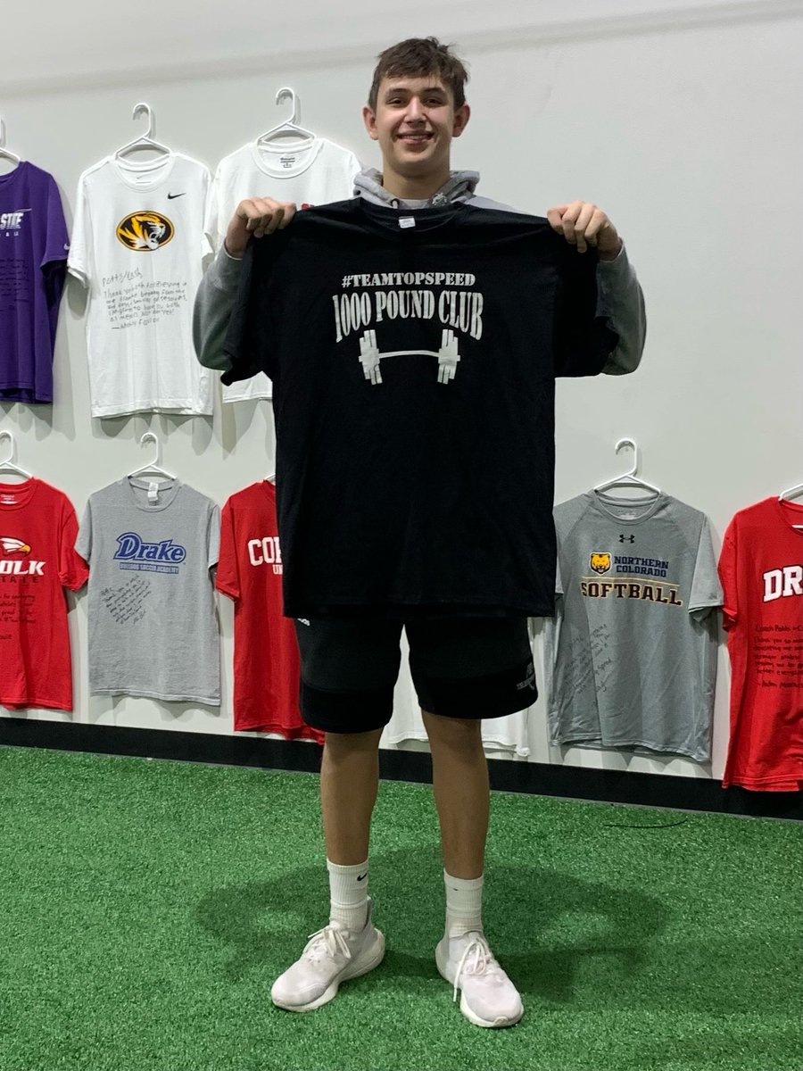 TopSpeedLLC's tweet image. Shout out to the newest member of the #TeamTopSpeed 1000 Pound Club 💪

BVSW c/o 2024 OL Jason Strickland
👏