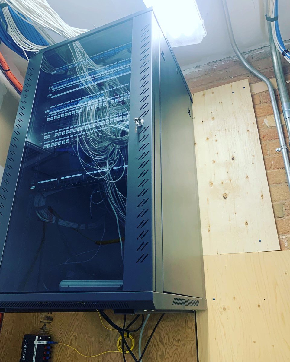 Computation_Ca's tweet photo. Installation of a 22u network cabinet that will house and organize this customer’s patch panels, router, switch, wifi controller and UPS. Placed at a height that is a deterrent to accidental tinkering or impact, the cabinet is secured with 10 #Tapcon anchors that can support https://t.co/CqSbf5UivQ