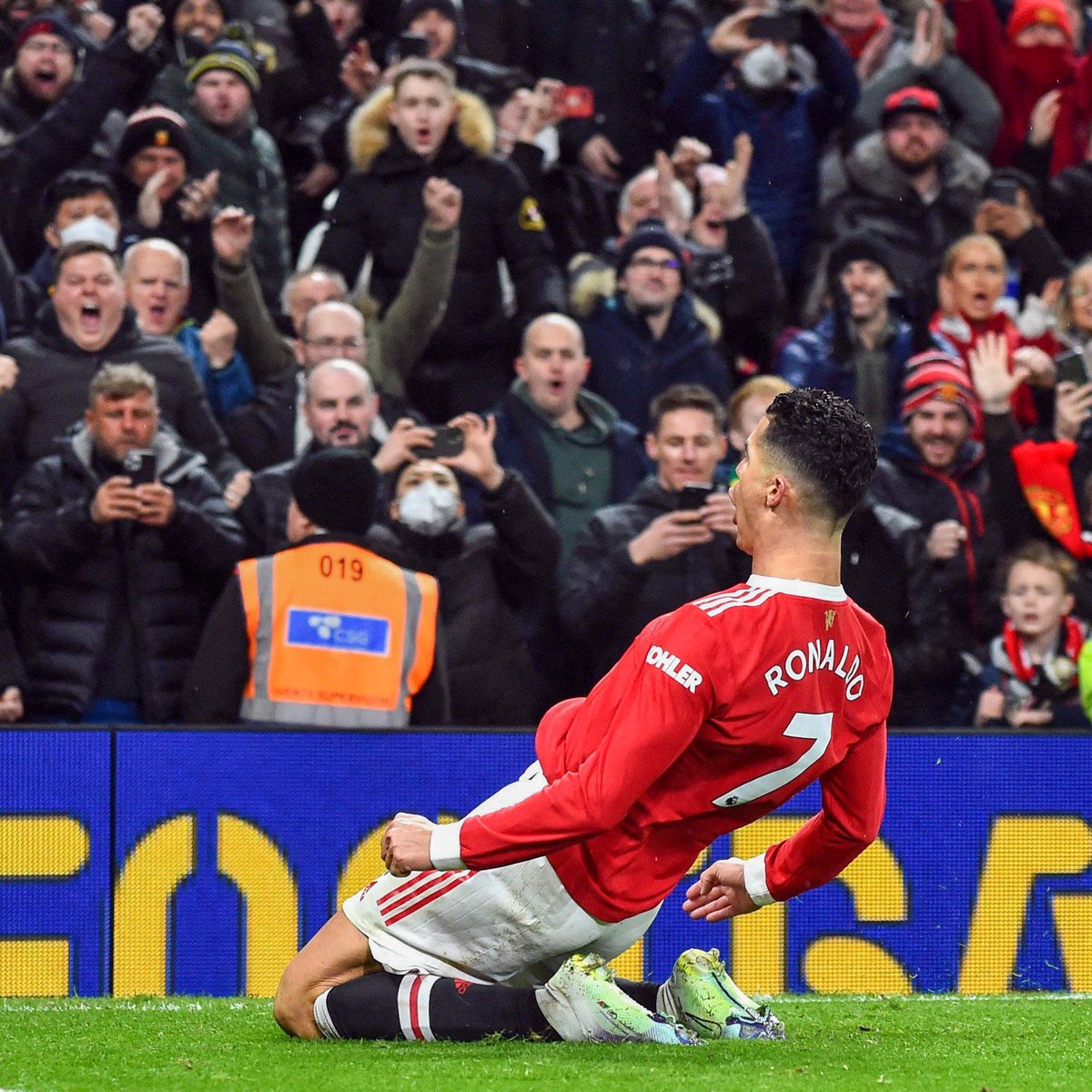 Claro que o primeiro golo de Ronaldo em 2022 ia ser numa noite de Champions 😉