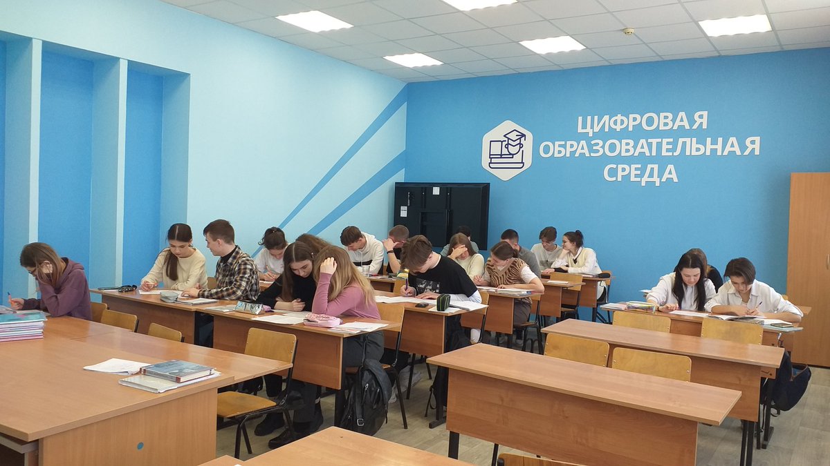 В день памяти воинов интернационалистов среди старшеклассников была проведена киновикторина "Необъявленная война". Приняло участие 117 учащихся из них 18 победителей!#ФПМыГордимся