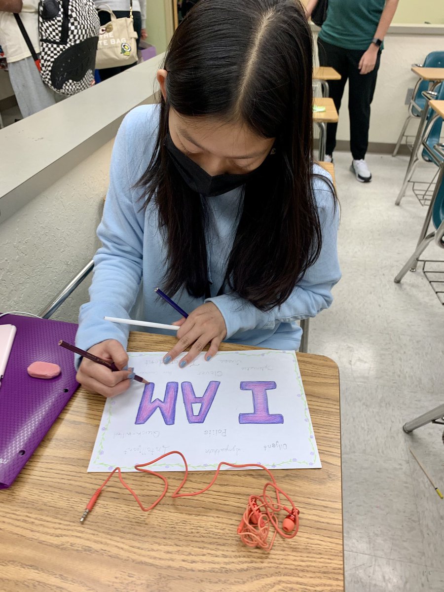 gms_pc's tweet photo. Our Peer Counselors are working hard on their I AM Posters which illustrate characteristics that portray who they are ❤️☮️! #FutureLeaders #CreateACulture #KindnessMatters #BeTheChange @Glades_MS https://t.co/OP6mFPxjDo
