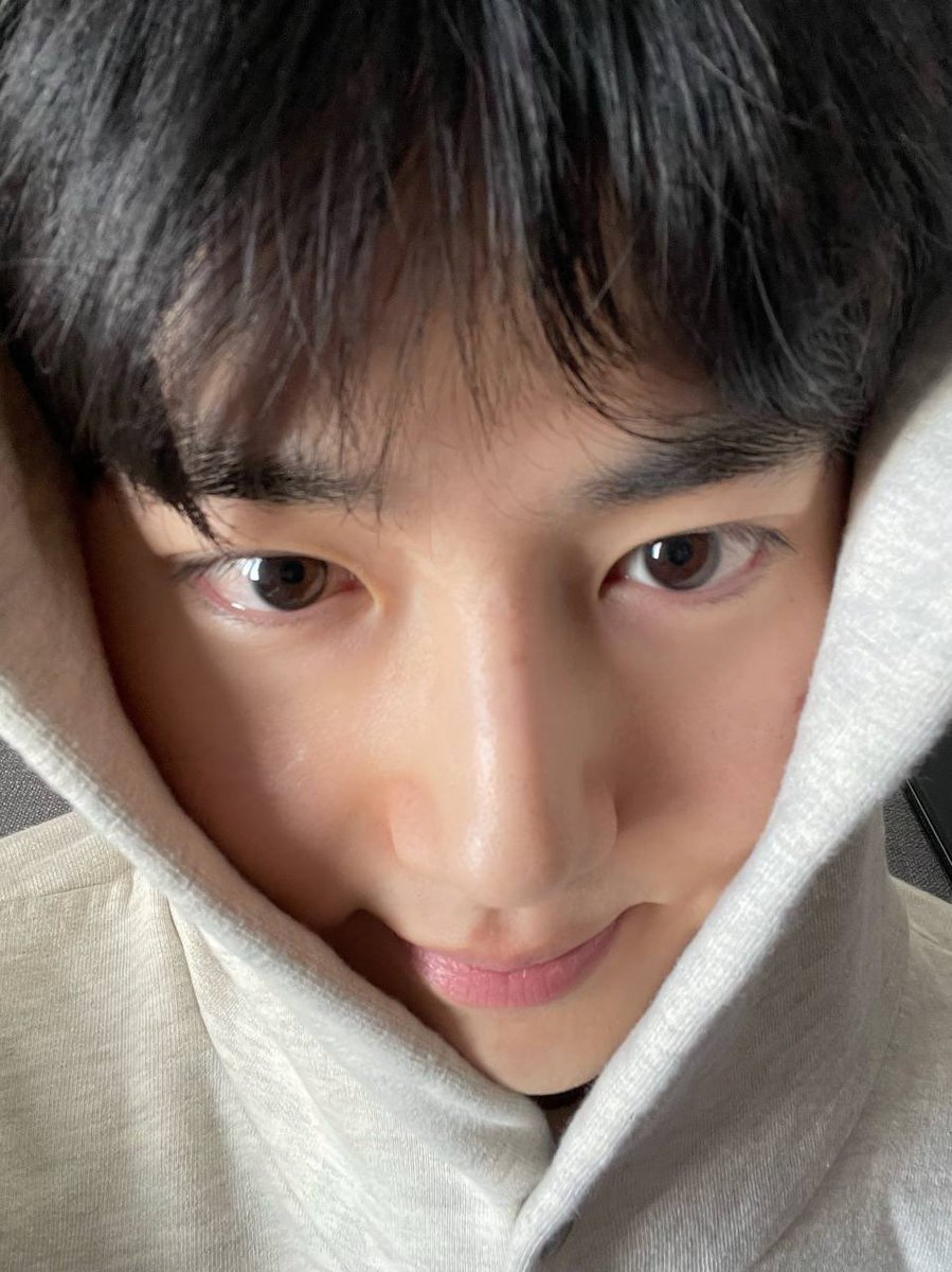 exourcesid's tweet photo. 220216 [🐰💬] https://t.co/IDthh7kgXL