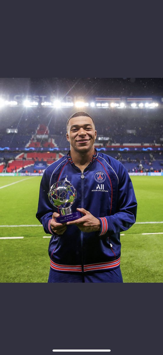 DadouOSM12's tweet image. J’ai un petit peu le cœur lourd ce soir… @AS_Monaco