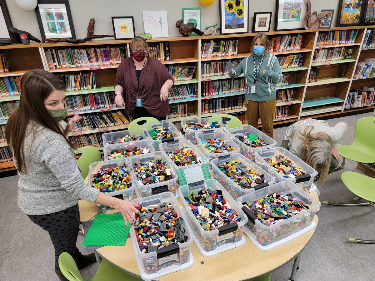 capitol_school's tweet image. Capitol Hill is getting ready for our first annual LEGO build challenge.  Thank you for all the donations! All classes will using be Lego to answer the question, "What Does it Mean to Be Human?" #GoGeos, #WeAreCBE