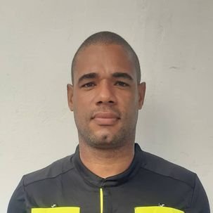 ComArbFutCuba's tweet photo. Equipo Arbitral de la #IsladelaJuventud para la LNF #Cuba 2022. @afcfutbolcuba @CubaAsociacion @CMontiller @Concacaf @uncaf #futbol #FutbolCubano https://t.co/NB8so9mByK