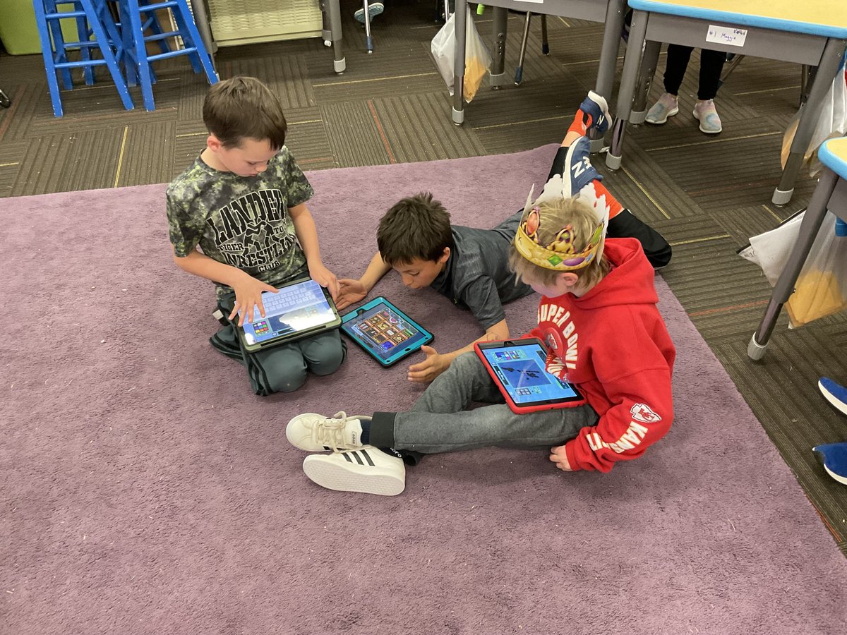 Fremont1Tech's tweet photo. Tech Club - Bloxels with Ms Seifert!  @Fremont1_GPeak @Miss_Seifert https://t.co/8yvlApLO8M