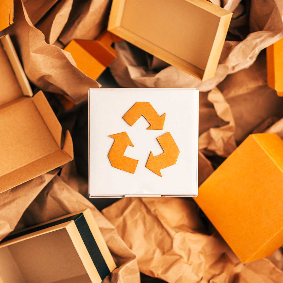 JohnsByrne's tweet photo. Here's a look at packaging trends for 2022.

 Link: https://t.co/A1qQsTn4it

#packagingtrends2022 #packagingdesign #custompackaging https://t.co/lQP6jSWZ3i