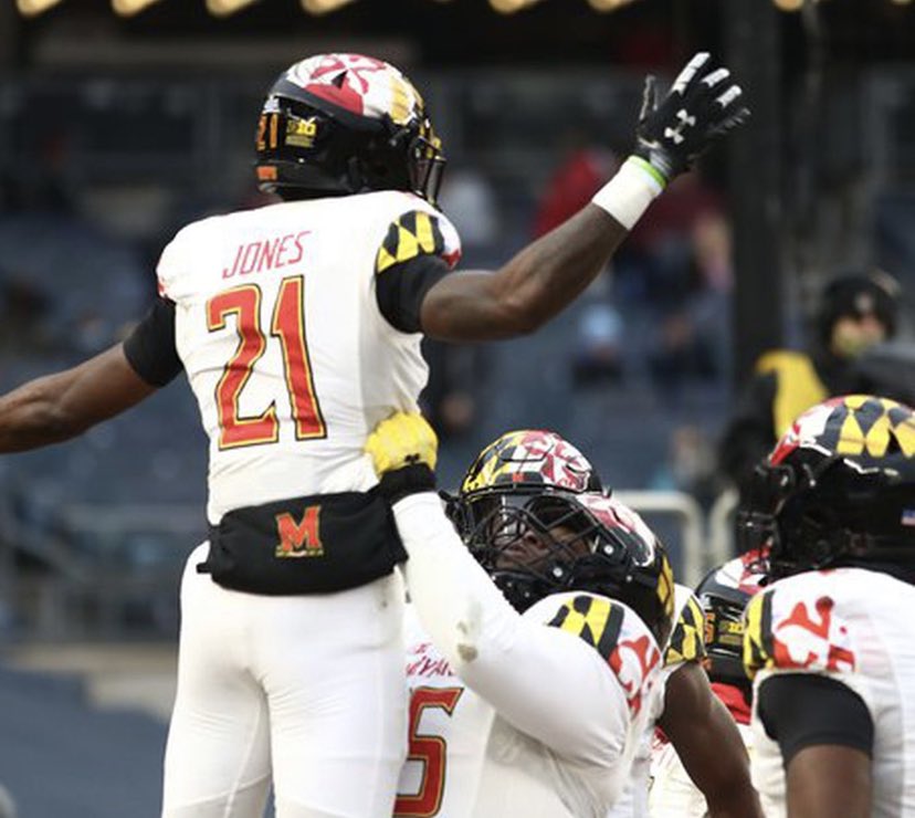 Blessed to receive an offer from the University of Maryland🐢! @UMD_CoachBaker <a href="/CoachLikeMike/">Big Mike Williams</a> <a href="/Coach_Baham/">Robert Baham Jr.</a>