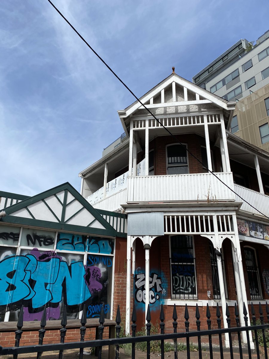 XAVIER DUNN tweet media