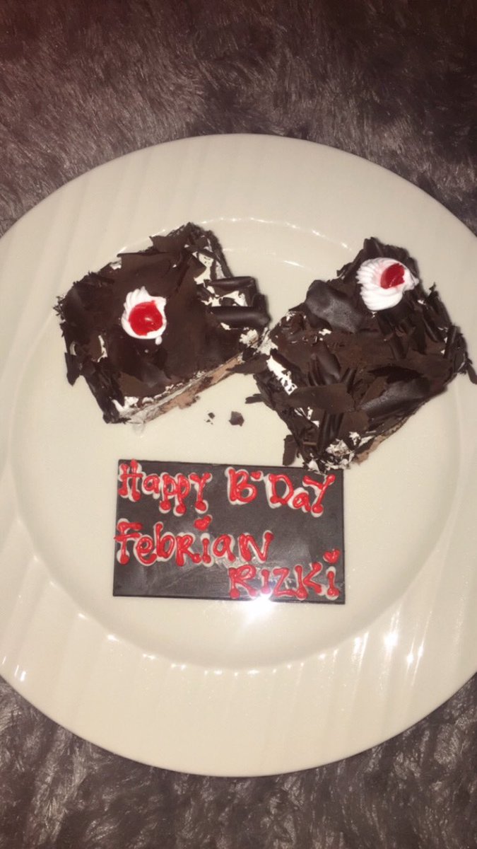 AfifahZen1's tweet photo. ❤️❤️❤️ https://t.co/ohZqIRYF1Y