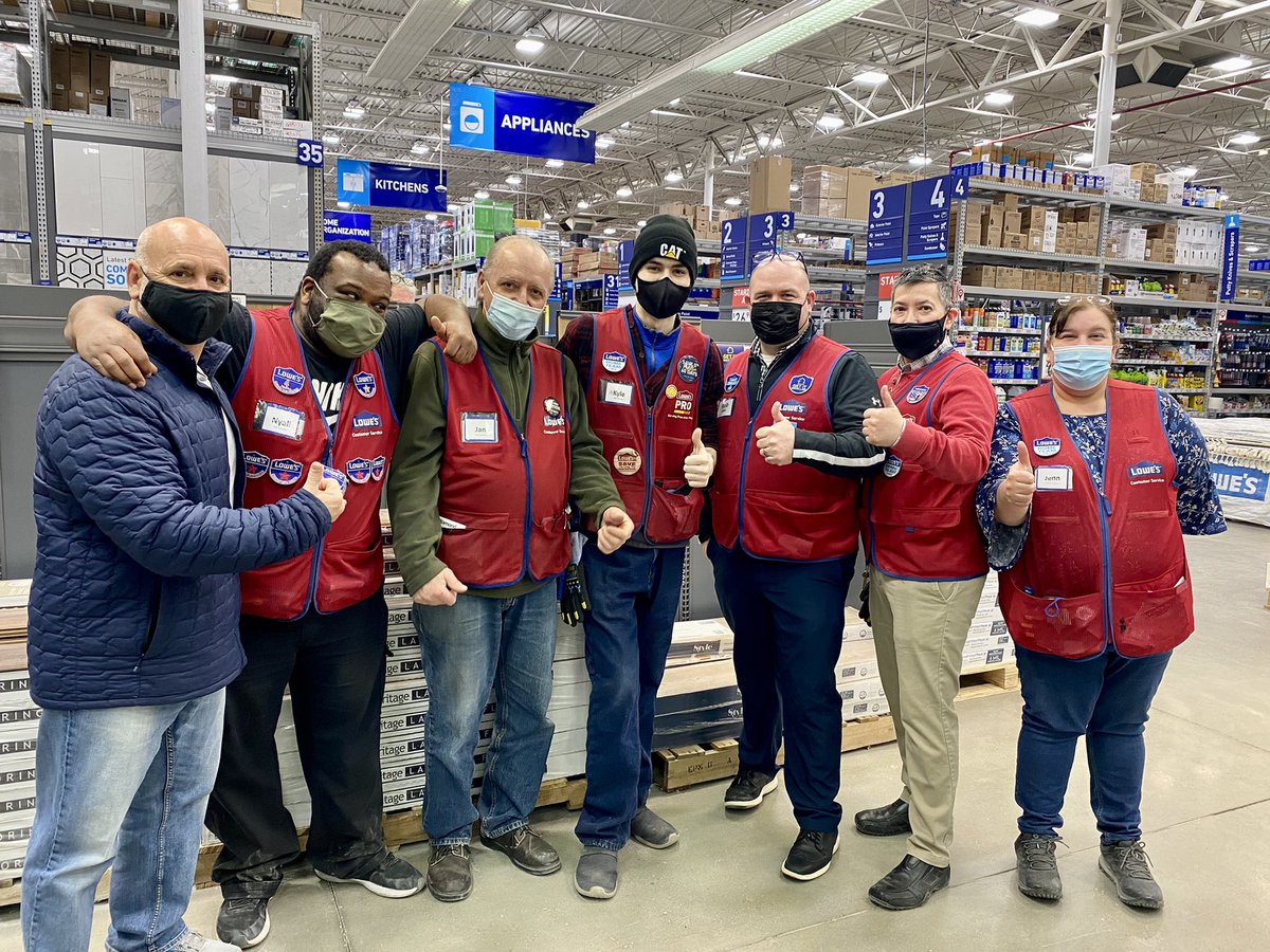 Robert Smith (@robsmithlowes) on Twitter photo Great Specialty Spotlight in store 540/Middletown today with our partner <a href="/JAGInstallSvcs/">john gelormino</a> !!! We plan on crushing the flooring business and our competitors in 2022!!! #allin #lowes #specialtyspotlight <a href="/gouletmd/">Mark Goulet</a> @josephcoscia5 @LoweD0wnWSteph <a href="/Anthony_Battle1/">Anthony Battle</a> Great Specialty Spotlight in store 540/Middletown today with our partner <a href="/JAGInstallSvcs/">john gelormino</a> !!! We plan on crushing the flooring business and our competitors in 2022!!! #allin #lowes #specialtyspotlight <a href="/gouletmd/">Mark Goulet</a> @josephcoscia5 @LoweD0wnWSteph <a href="/Anthony_Battle1/">Anthony Battle</a>