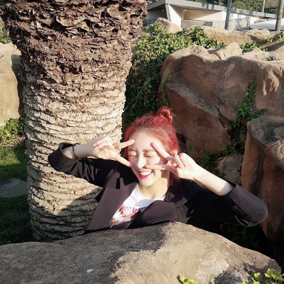 sparklyjournal's tweet photo. #into子犬𝙿𝙰𝚂𝚂𝙲𝙾𝙳𝙴 bien bonita para apoyar a estas dos princesas el día de hoy. Did you listen #𝙱𝙰𝚁𝙲𝙾𝙳𝙴美𝔓ℭ? 🐈‍⬛⭐ Llevo desde el momento que salió obsesionada bc it's a bop! Muchas felicidades, chiquitas. >_< !!

꒰ 𝚁𝙴𝙳—𝙺𝙸𝚃𝚃𝚈 ♡ #𝐊izzu 🐈‍⬛ https://t.co/dIzf9CWtBD