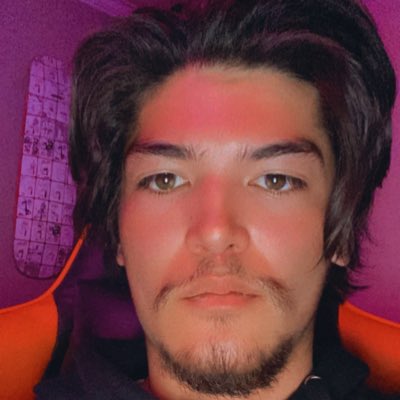 IHasselfeld's tweet photo. #NewProfilePic https://t.co/3w4DEyDO1v