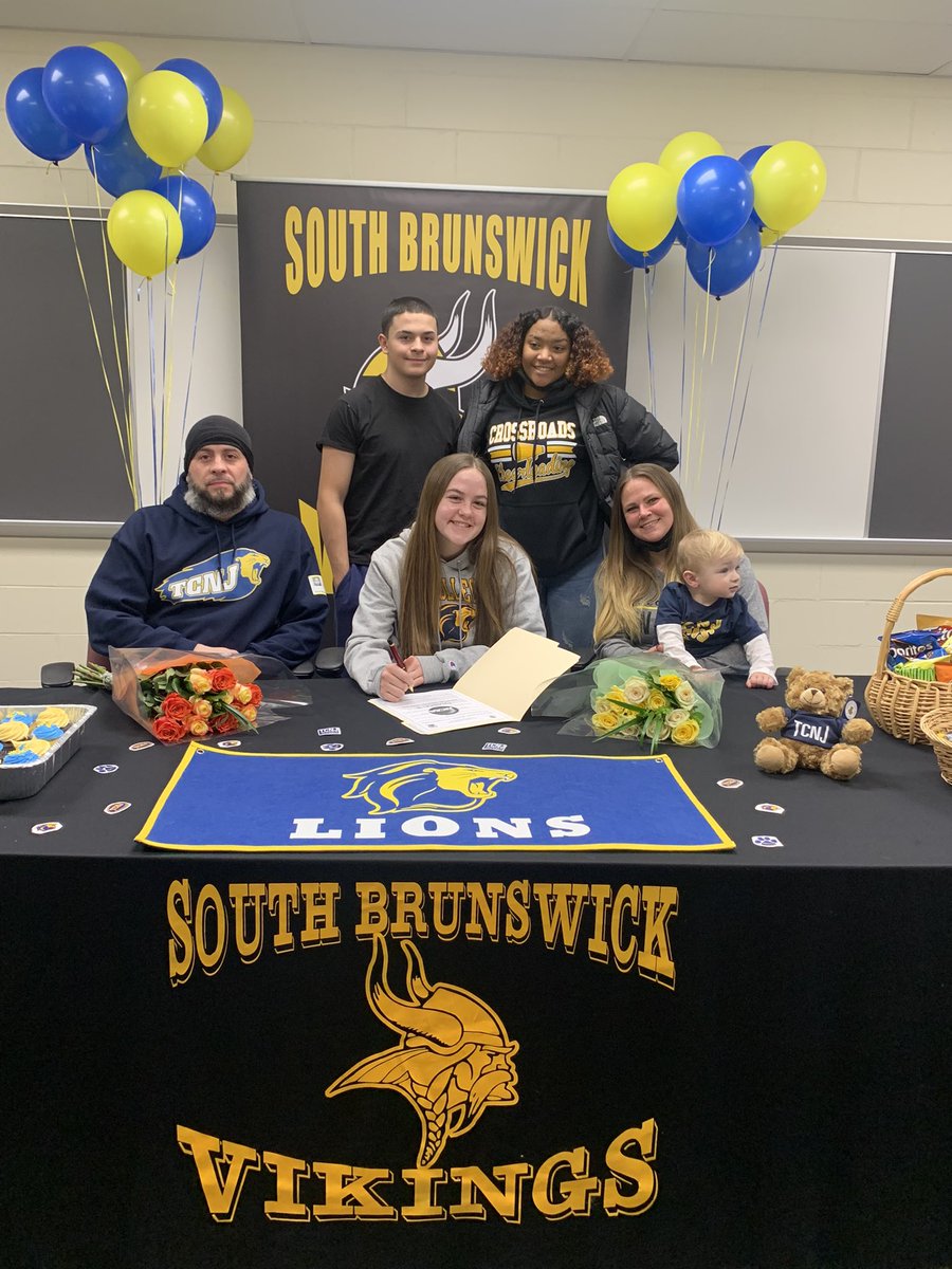 WeAreSBVikings's tweet image. Congratulations to our Future @tcnjlions &amp;amp; our #ForeverViking, Gianna Vazquez on signing to continue her academic &amp;amp; athletic career at THE College of New Jersey! we are so proud of you! #SigningDay2022 🥎