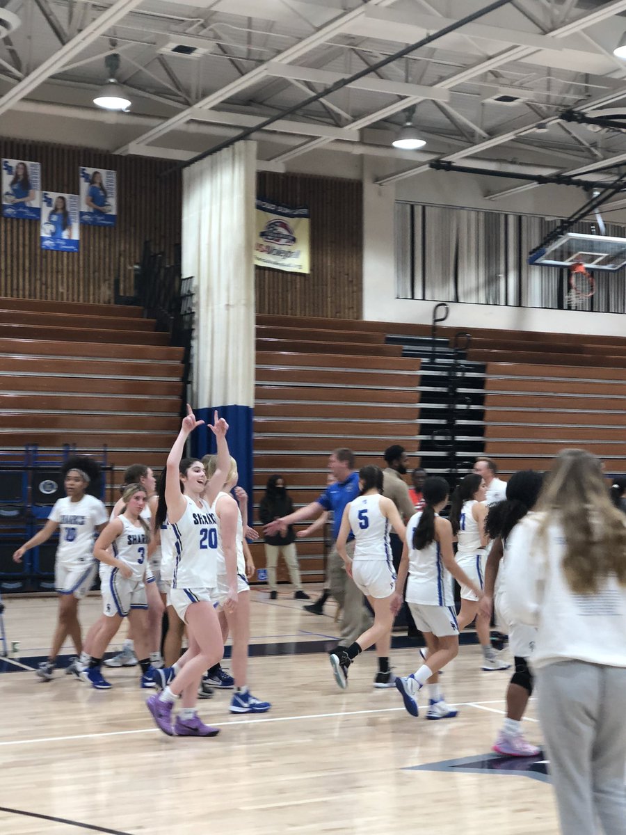 Allison Castellano tweet media