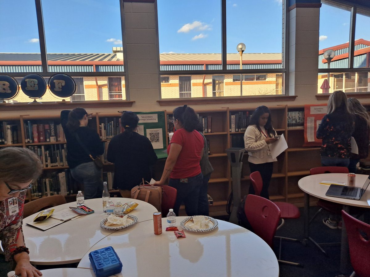 HCISDMLLs's tweet photo. #hayscisdpridebeginswithyou when our 26 campuses are represented at our #ESL advisory committee! #100percenthays #actionplans #districtalignment https://t.co/N3KS6oXrZ3