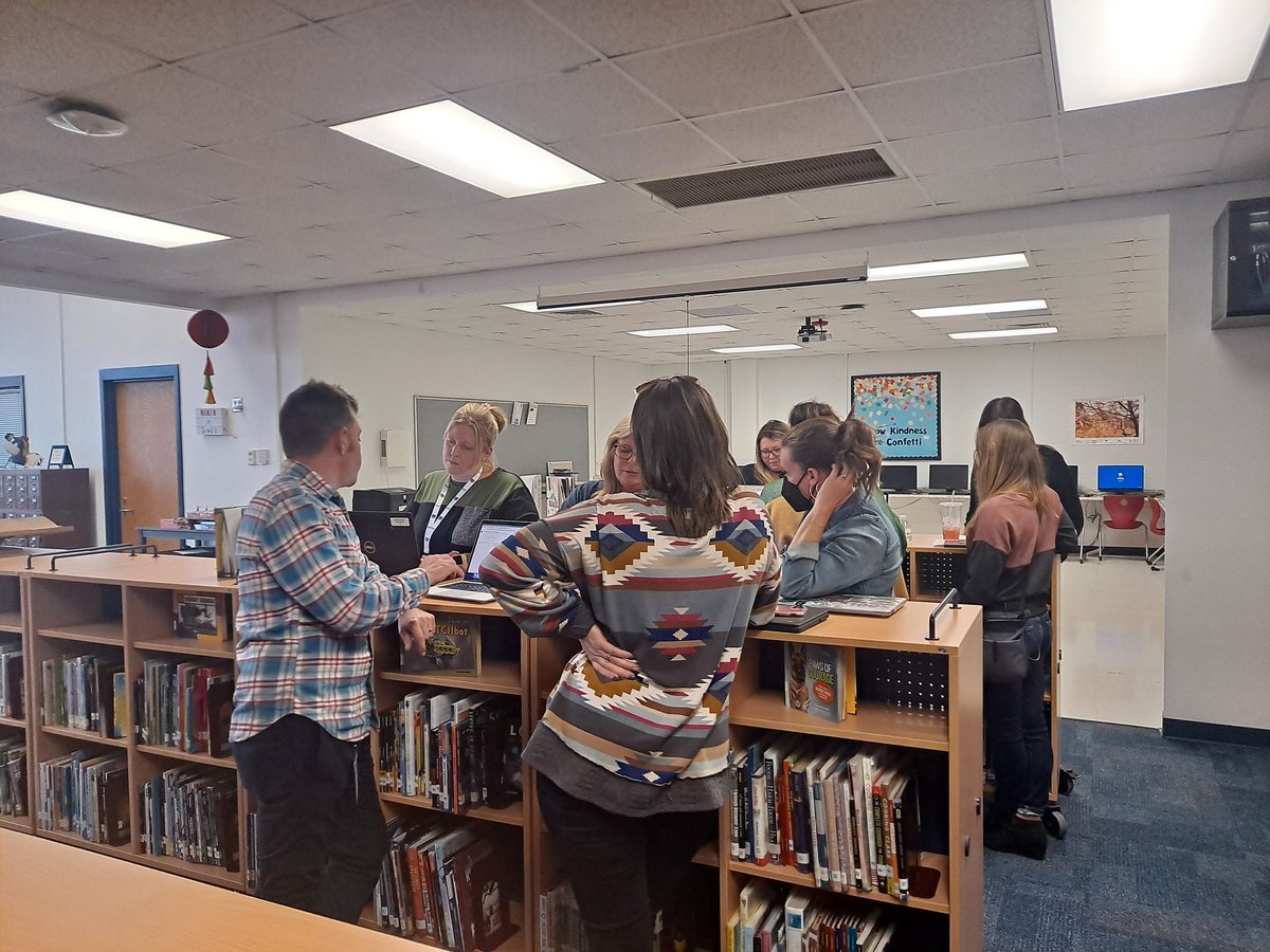 HCISDMLLs's tweet photo. #hayscisdpridebeginswithyou when our 26 campuses are represented at our #ESL advisory committee! #100percenthays #actionplans #districtalignment https://t.co/N3KS6oXrZ3