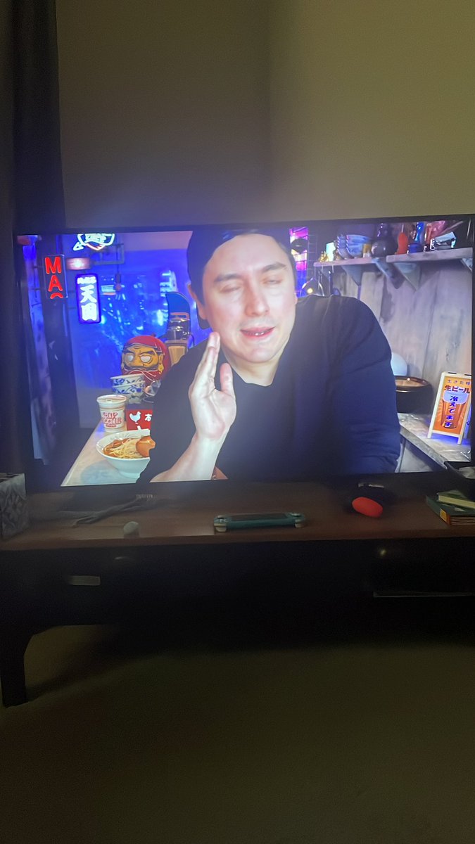 Moosh_Music's tweet photo. My apologies @AbroadInJapan @CDawgVA I clicked on the video and paused to wait for my wife before watching your video. 😬 https://t.co/dwxrvxGEY4