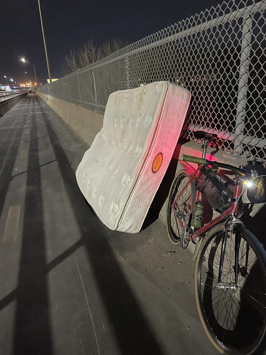 OneEyedz's tweet image. It switched side of the path but it’s still there. #NothingReallyMattress