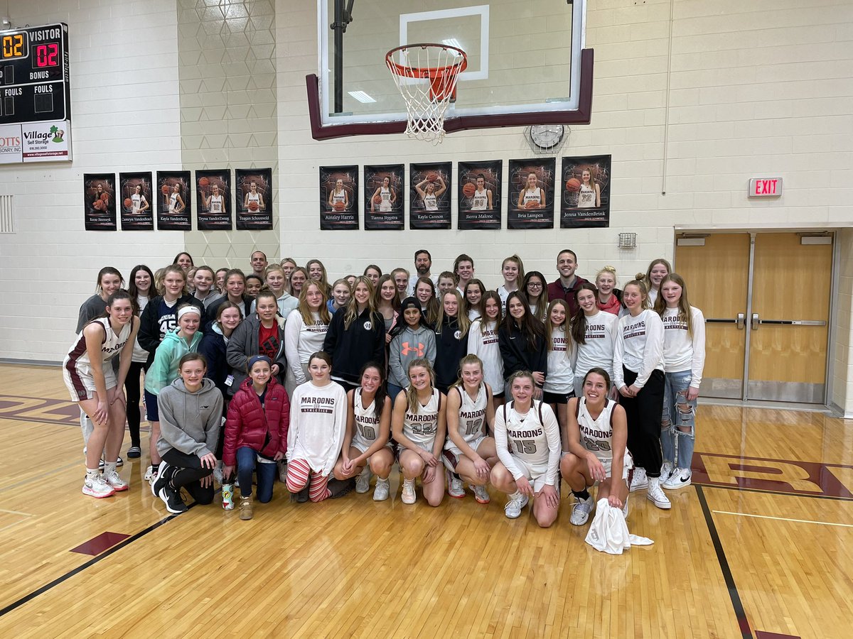 HC Girls Basketball tweet media