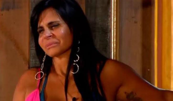RayleneSousa13's tweet photo. Eu pedindo a expulsão da Maria/ Eu também vendo o VT que foi preparado pra Maria

Perdão, #ForaJade #FORAMARIA #FORABARABARA https://t.co/WAQcugUzaT