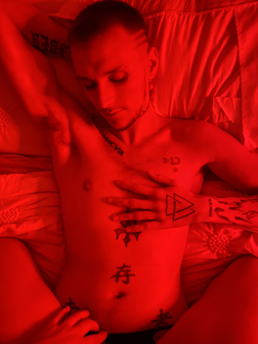 graffik_images's tweet photo. Gained over 160 follower on Only Fans after 5 days👀 looking for seeious collabs only🥰 #onlyfans #followme #fans #contentcreation #bestfollowers #growfast #collab https://t.co/TFqjrpylSW