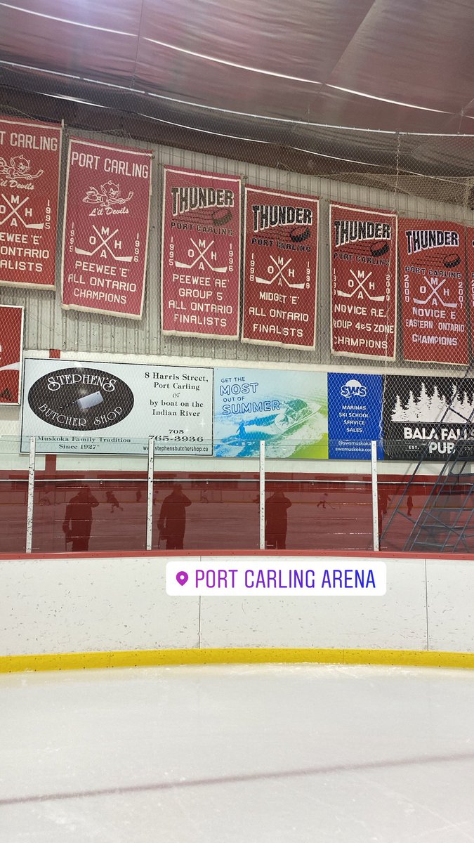 SWSMuskoka's tweet photo. Our new sign is up at the Port Carling Arena beside our good friends @StephensButcher @BalaFallsPub #muskoka #hockey #hometownhockey @RockMuskoka https://t.co/QCq5TxEqQb