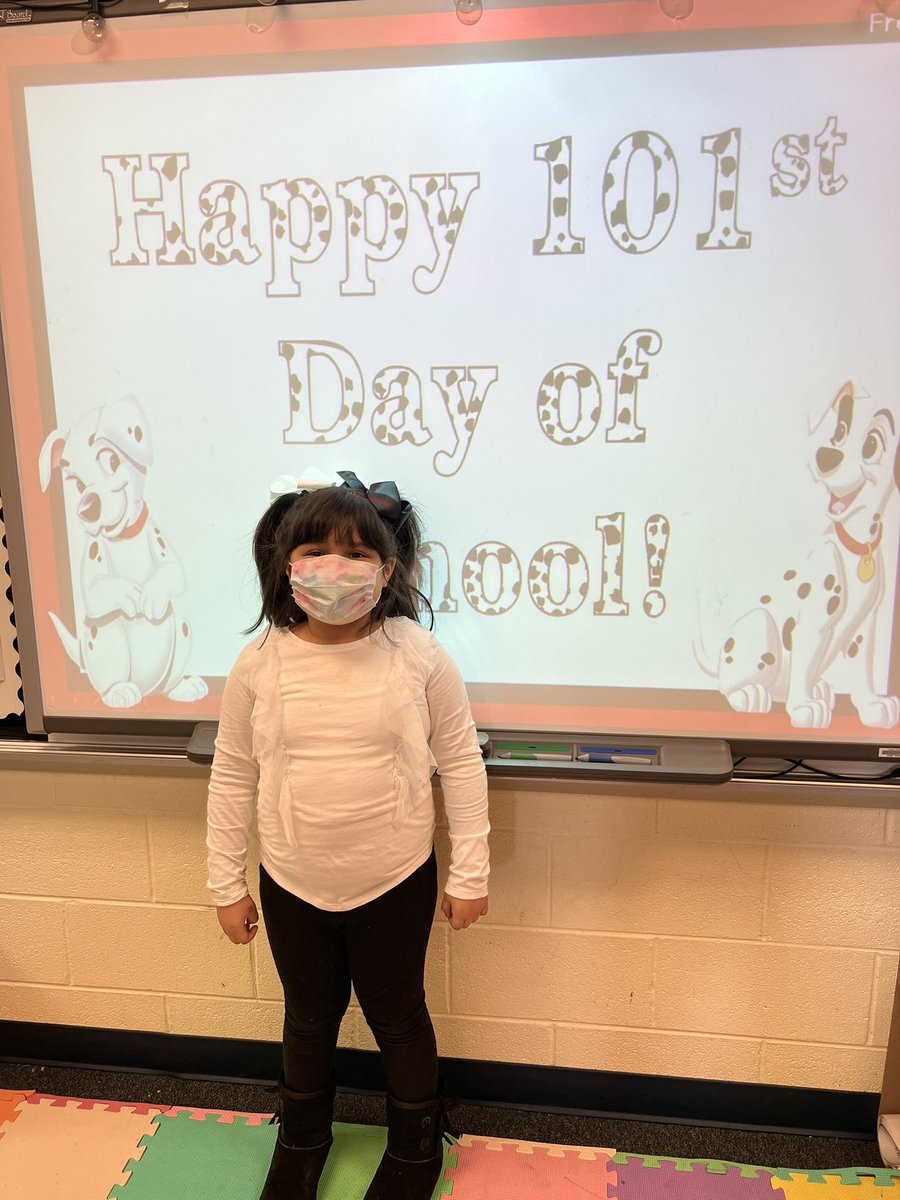Mrs. Lynch’s (Drinko) Class tweet media