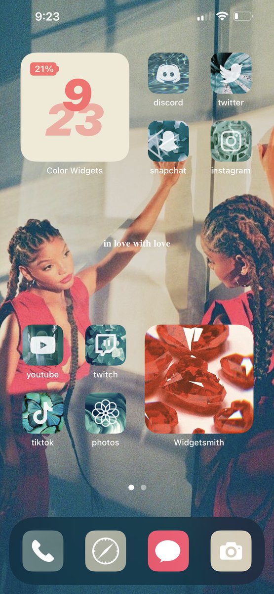 spacities's tweet photo. dumping my home screen here hi https://t.co/LKiI7AX3Qz