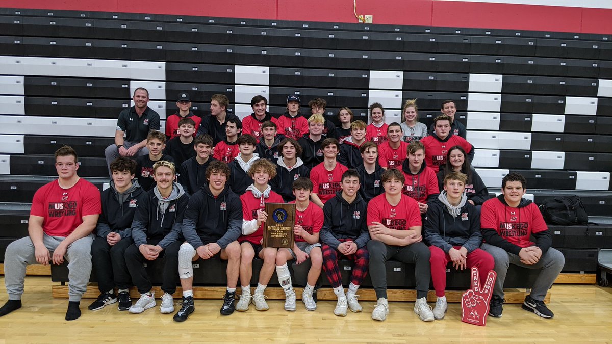 SECTIONAL CHAMPS!!!! #1Warrior <a href="/1WarriorMHS/">1WARRIOR</a> @MHSIrvine <a href="/MhsTheme/">MHS THEME PAGE</a> <a href="/MuskegoNorwaySc/">Muskego-Norway Schools</a>