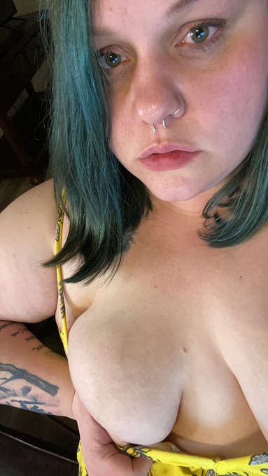 Don&rsquo;t you dudes know that titty Tuesday is for YOU to do too?! https://t.co/O7pTdevJch<a href="/tag/lazyday"class="tags"><span>#lazyday</span></a><a href="/tag/nobones"class="tags"><span>#nobones</span></a>