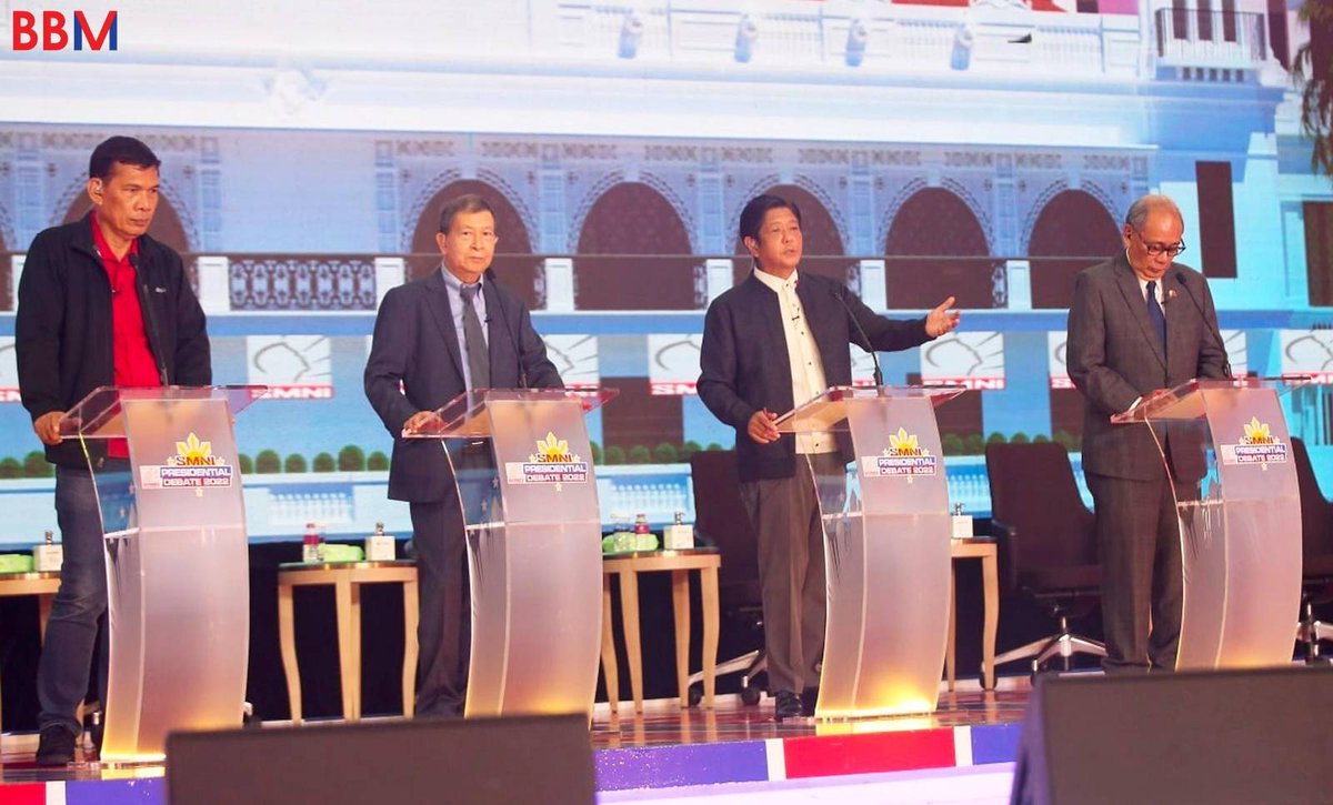 bongbongmarcos's tweet photo. Mahahalagang usaping bayan at mga plataporma ang naging bida sa SMNI Presidential Debate kahapon sa Okada Manila.

Maraming salamat po sa lahat ng nanuod sa livestream at nagparating ng suporta! https://t.co/DI0LZe1RPr