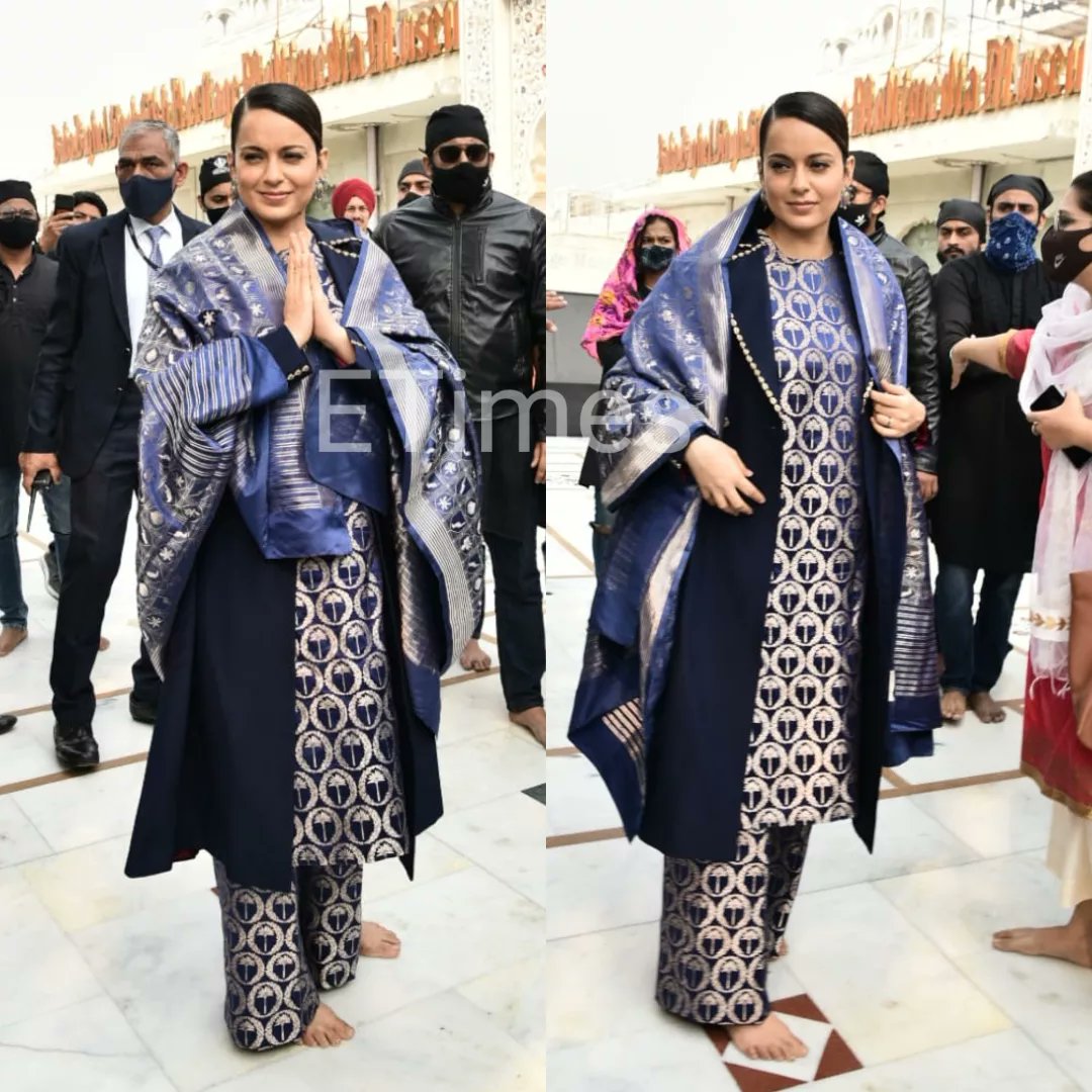 KR_Insta2's tweet photo. Kangana Ranaut at the Bangla Sahab Gurudwara in Delhi for the trailer launch of her reality show #Lockupp 
#KanganaRanaut https://t.co/Le8mFQYexg