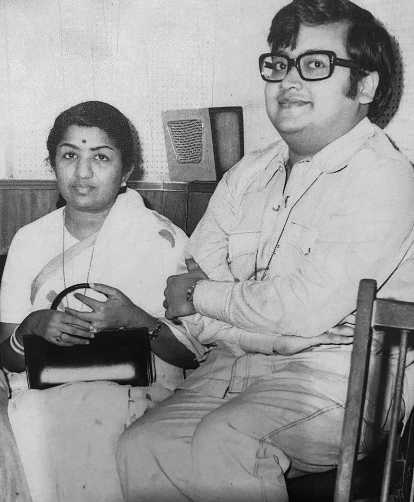 poojanagdev1's tweet photo. Two icons of the Indian Music Industry left us within days of each other. They will always stay golden in our hearts. May they rest in peace &amp; glory. #bappilahiri #latamangeshkar #riplegends https://t.co/UKfVWE2iXd