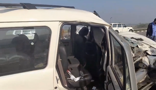 SaffronVoice_'s tweet photo. Now, Khalistani's want to blame PM Modi &amp; BJP for the death of Punjabi actor Deep Sidhu neglecting the fact that Alcoholic Beverage was also found in his car. #UdtaPunjab

Everything will be soon clear after the Postmortem report.

 #DeepSidhuDeath #DeepSidhu https://t.co/bojeBrT5DR