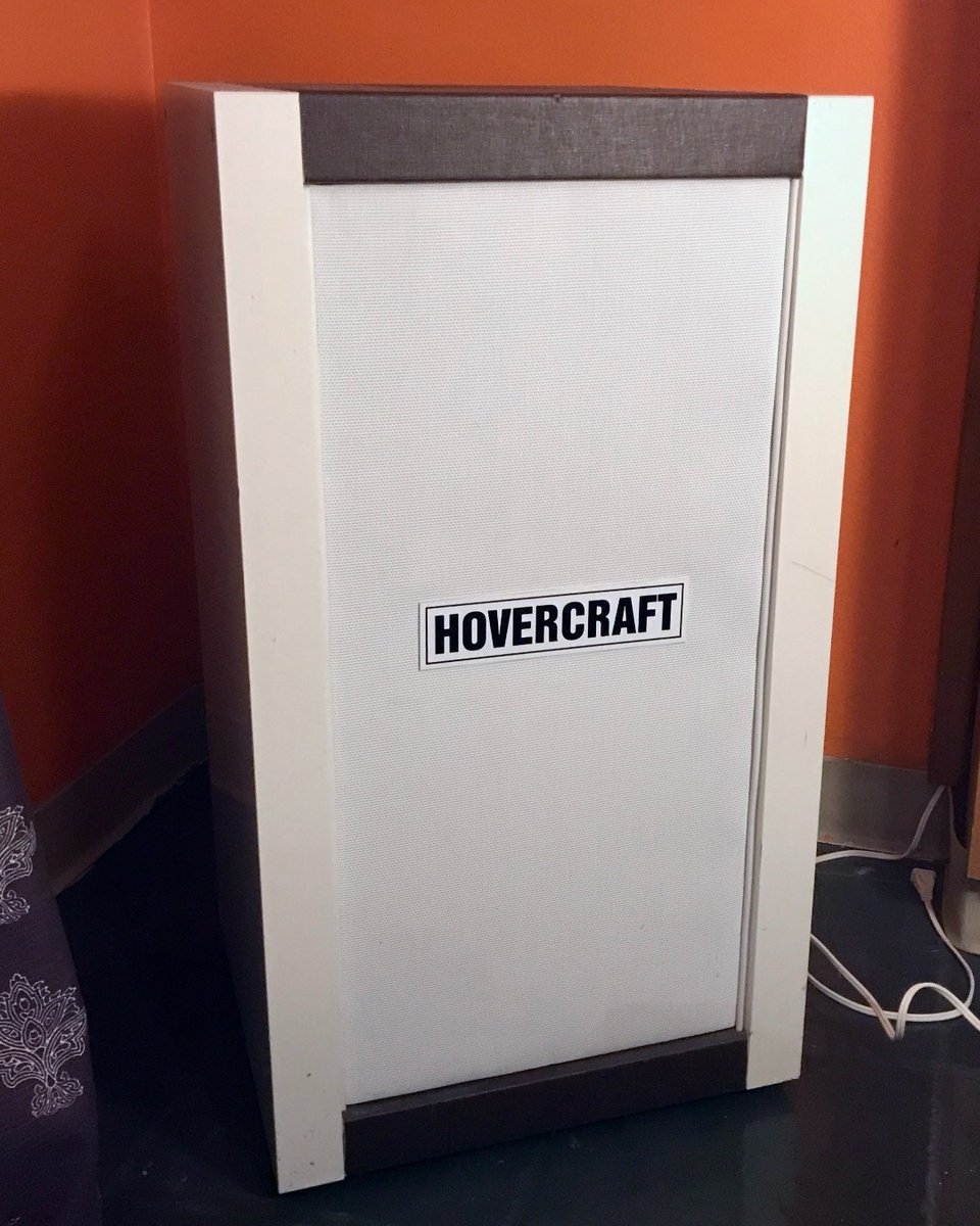 hovercraftamps's tweet photo. selling off the trade show demo 2x12 open back cabinet..
clearing out the shop over the next few months

linky: https://t.co/MjU646SgaQ

#hovercraftamps #recraftbyhovercraft #speakercabinet https://t.co/PCj9dxOw2Z