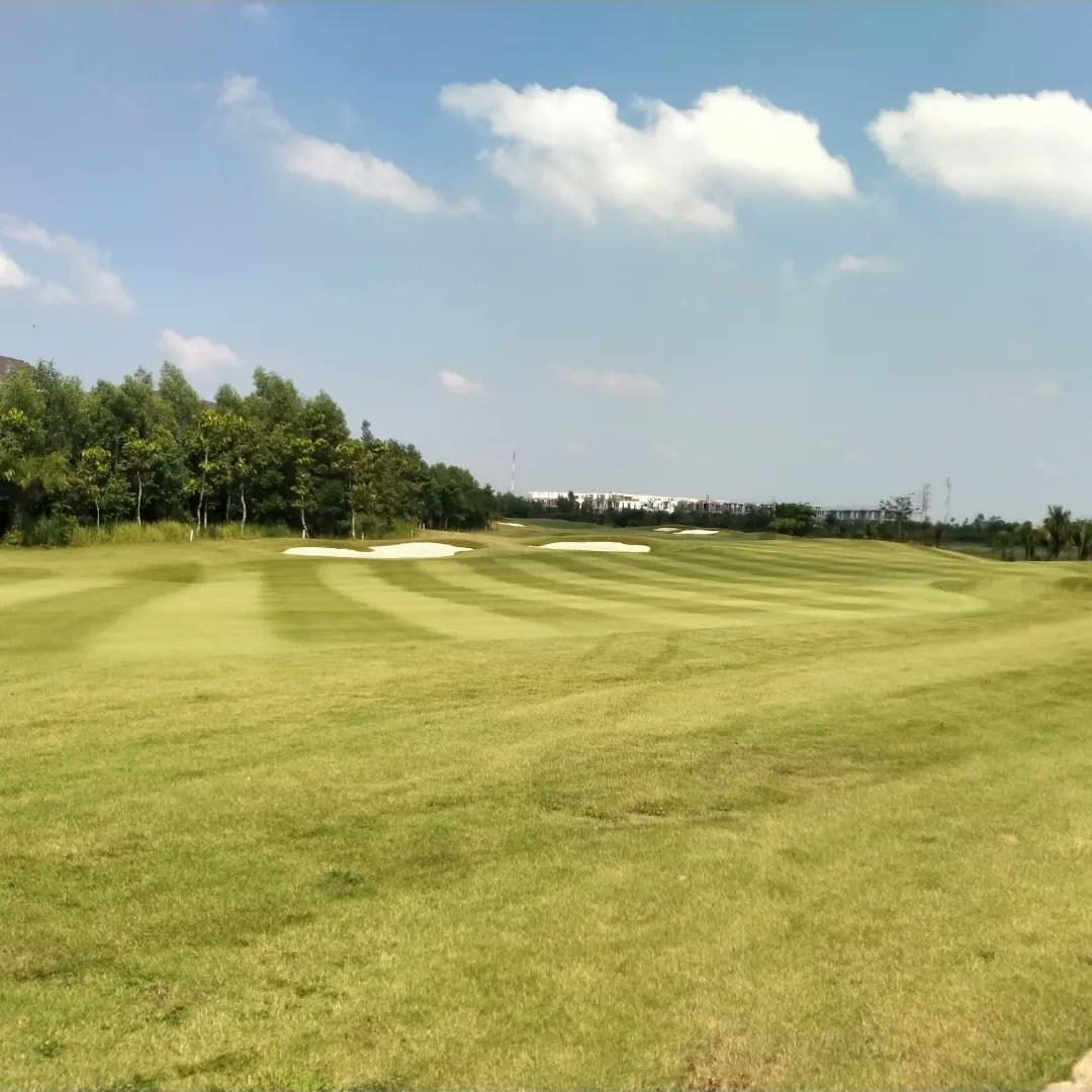 tructruong0909's tweet photo. #golf
#greencenter
#westlakesgolfandvillas
#vietnam https://t.co/ChjGYUfFPw